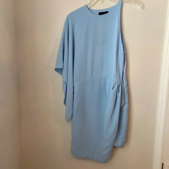 NWT Michael Costello x REVOLVE Lexa Dress in Light Blue - Picture 2 of 6